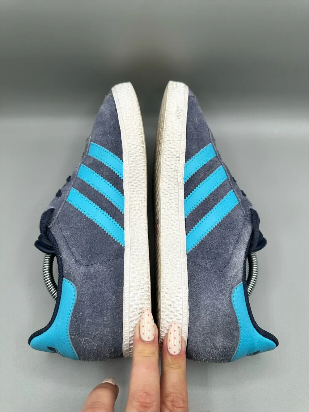 Adidas Originals Gazelle Blue Suede Sneakers Women 7.5 Men 6